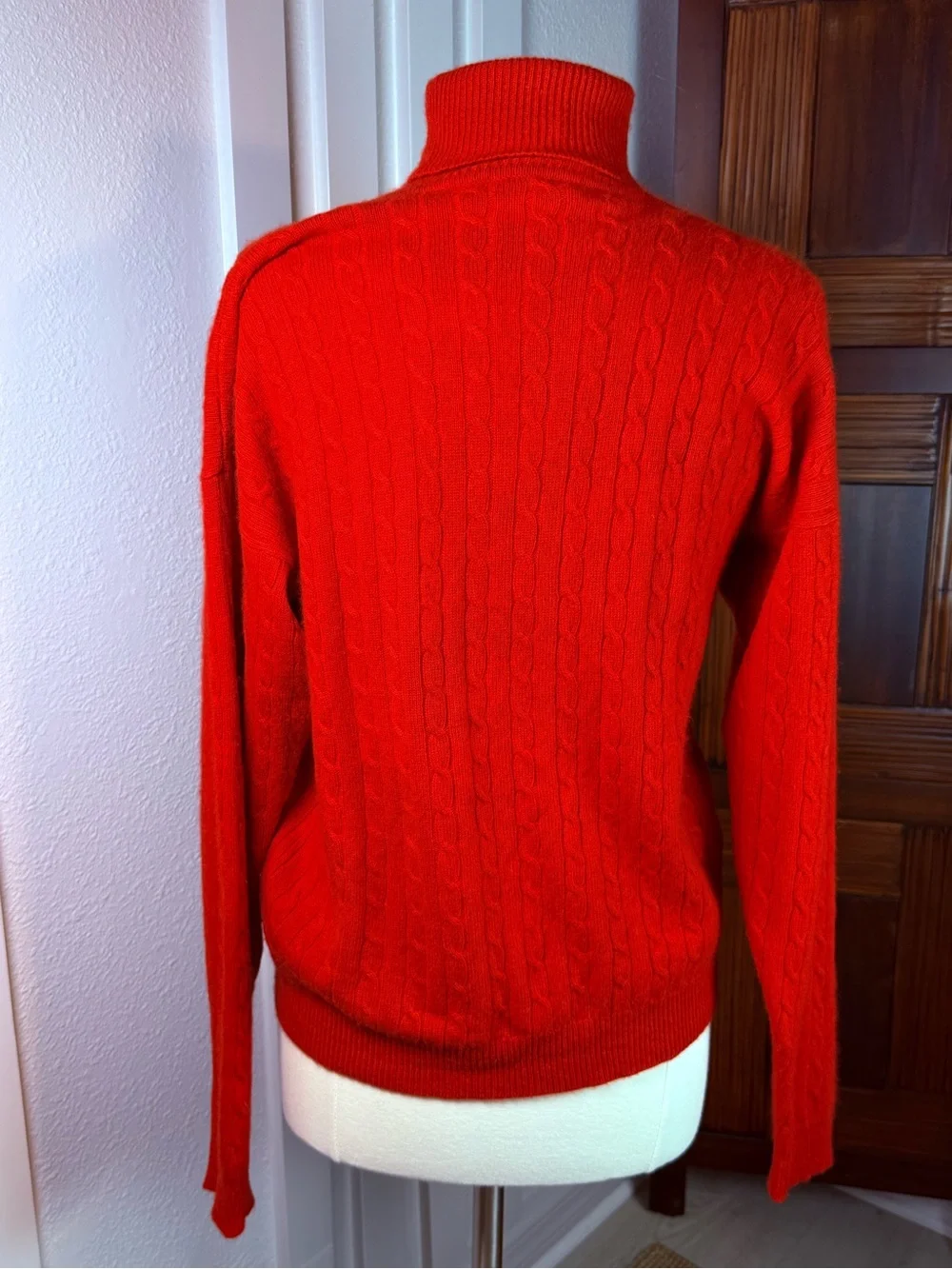 Talbots Women’s Medium Red 100% Cashmere Cable Knit Turtleneck Sweater Vintage
